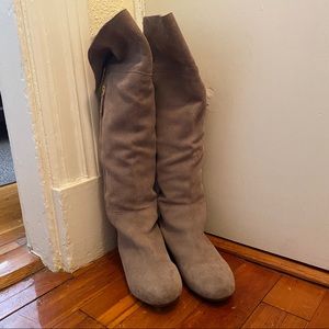 Steve Madden Plyndi Suede Boots